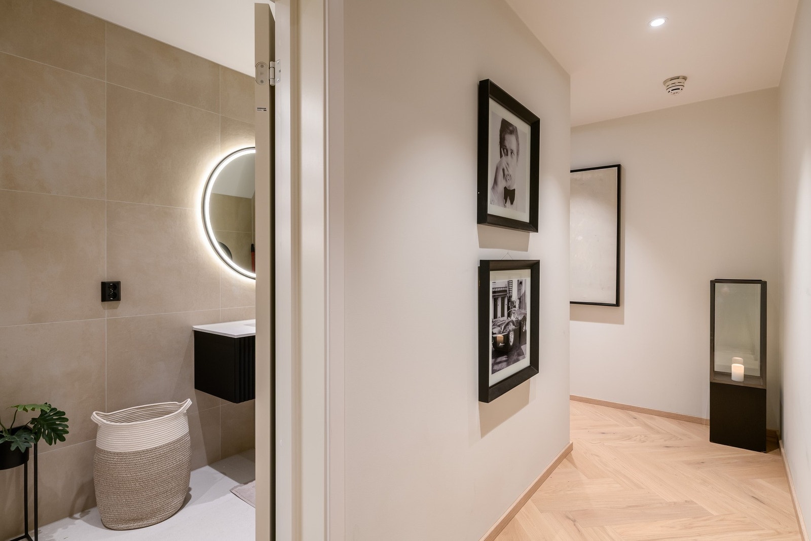 Badet ble smakfullt oppusset i 2025, i likhet med øvrige rom. Galleribilde