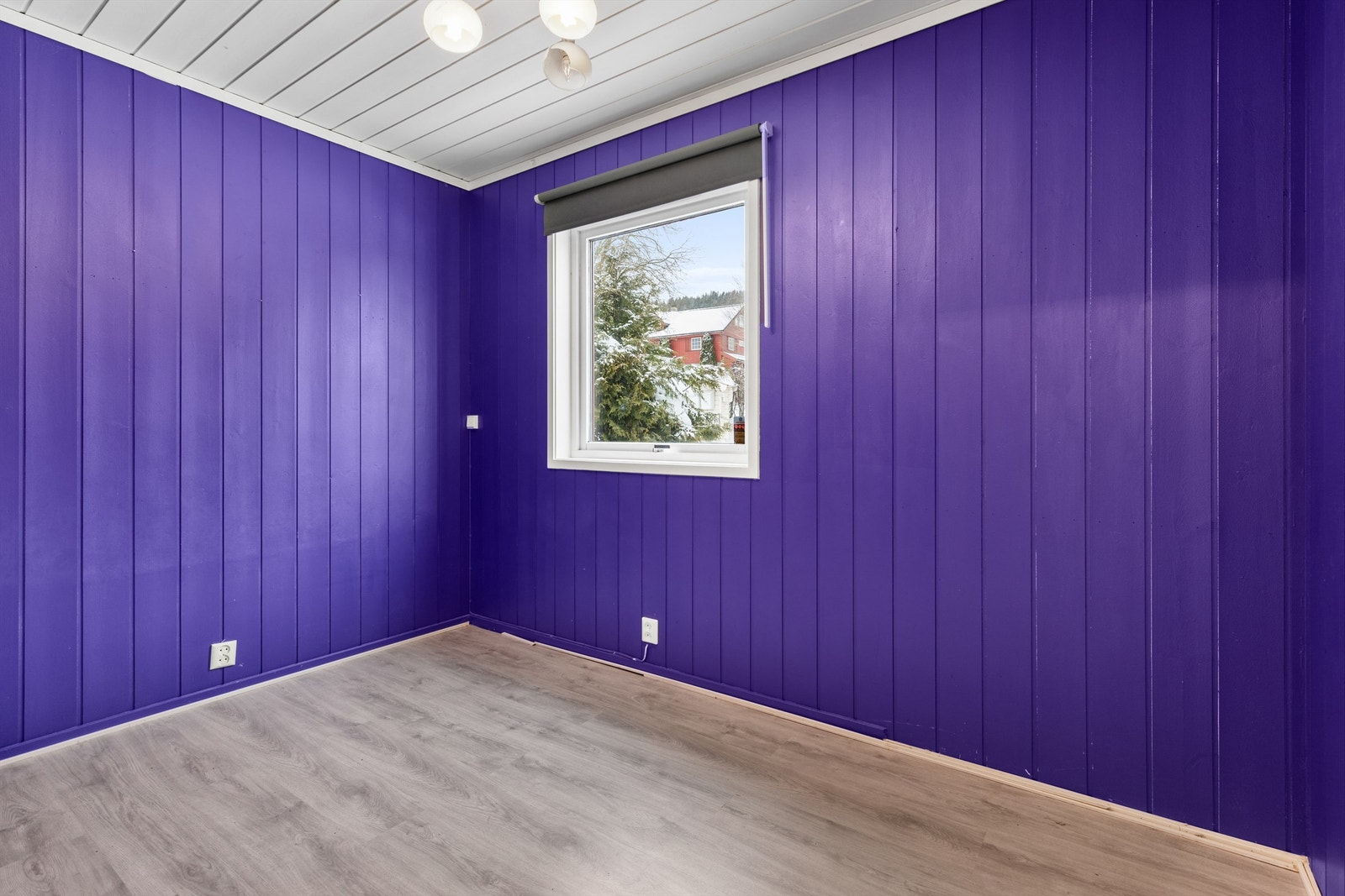 Soverom 3 i 1.etasje. Perfekt som gjesterom, kontor eller barnerom. Galleribilde