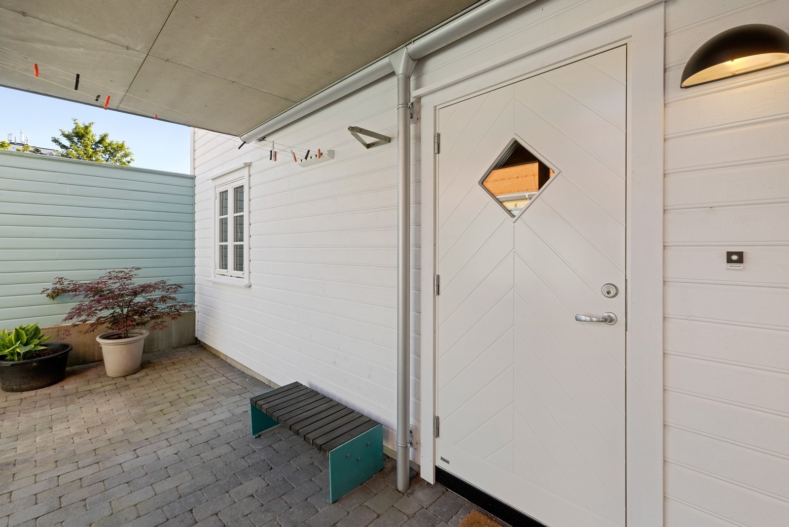 Inngangsparti. Galleribilde