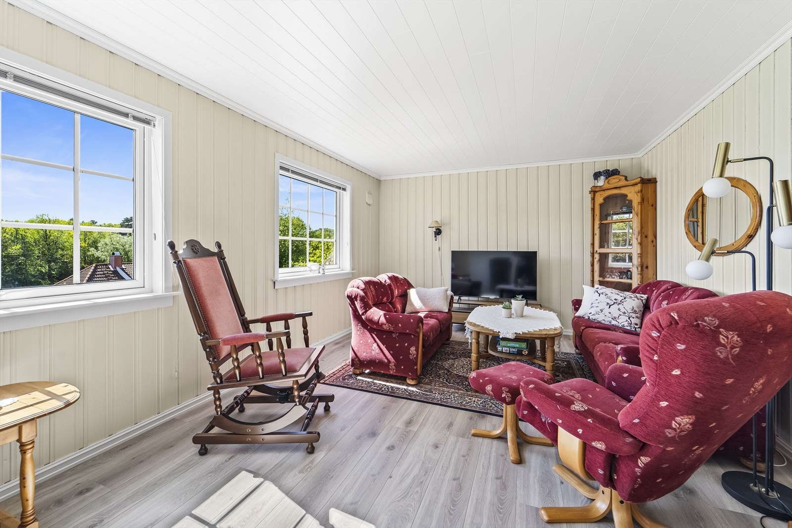 Kjellerstue med klebersteinsovn. Galleribilde