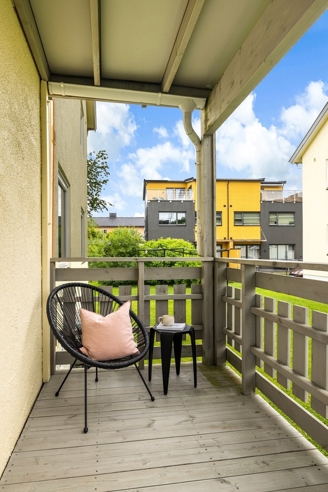 Leiligheten ligger i etablert og rolig boligområde på Schjongstangen Galleribilde