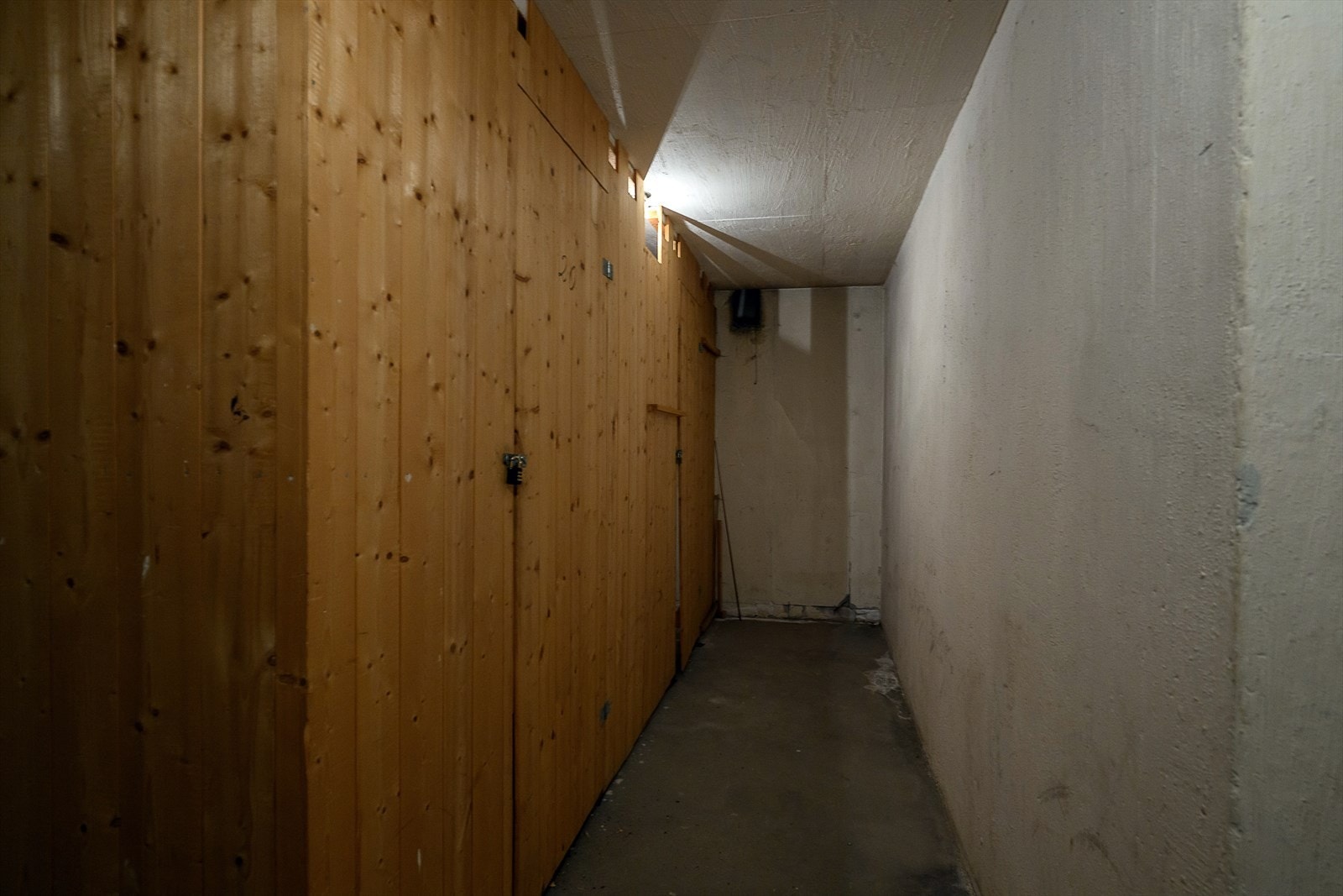 Egen bod i kjeller. Galleribilde