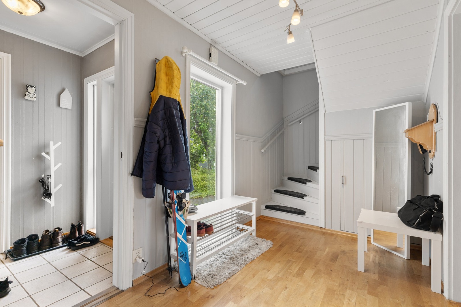 Kroksløkka 10 - Inngangsparti. Galleribilde