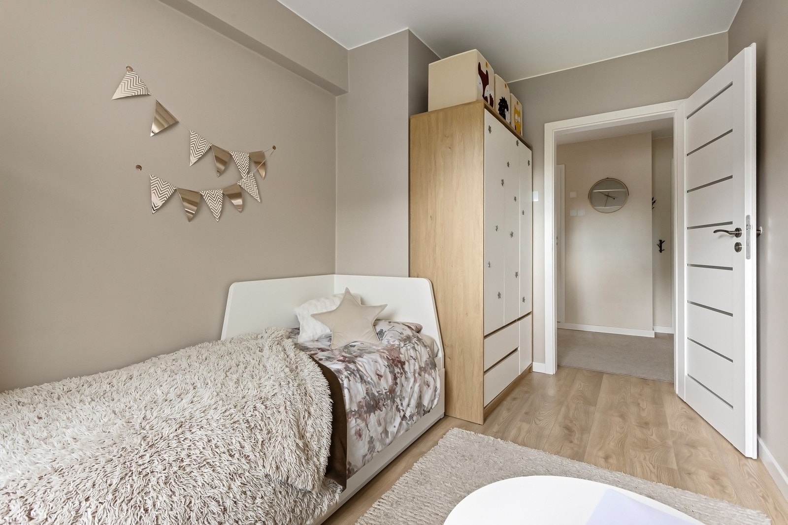 Rommet fungerer ypperlig som barnerom, gjesterom eller kontor. Galleribilde