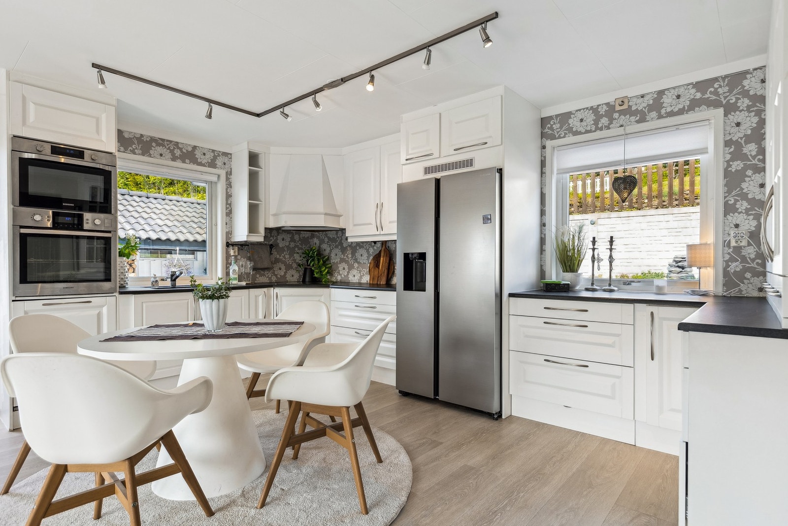 Kjøkkenet er fra anerkjente Aubo som holder høy kvalitet. Galleribilde