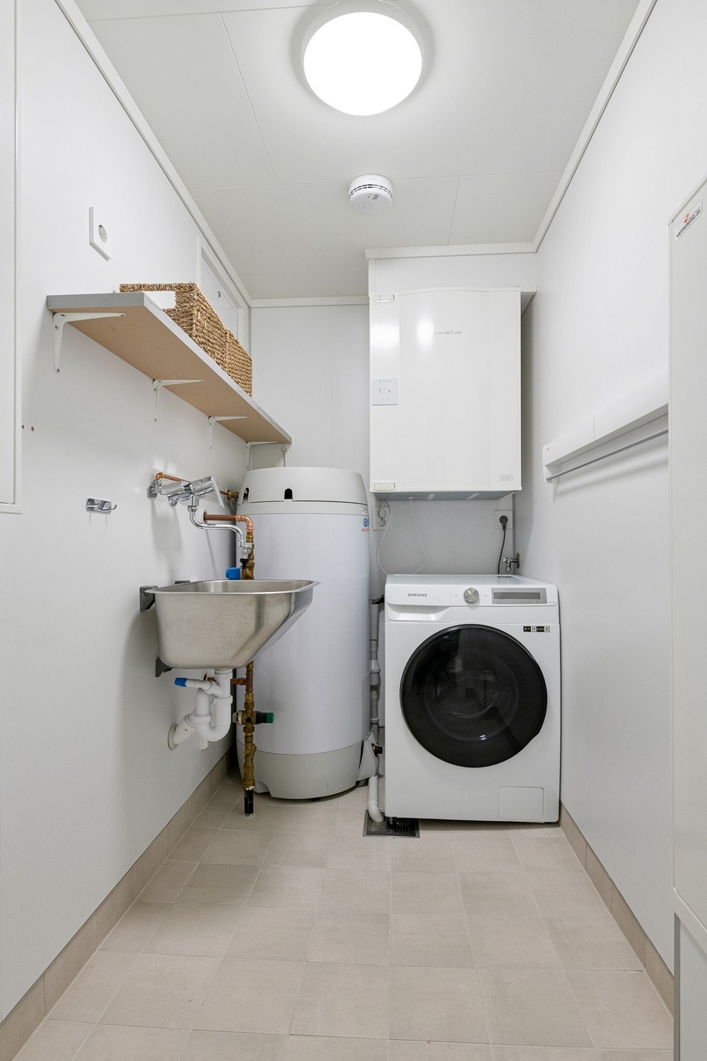 Vaskerom Galleribilde