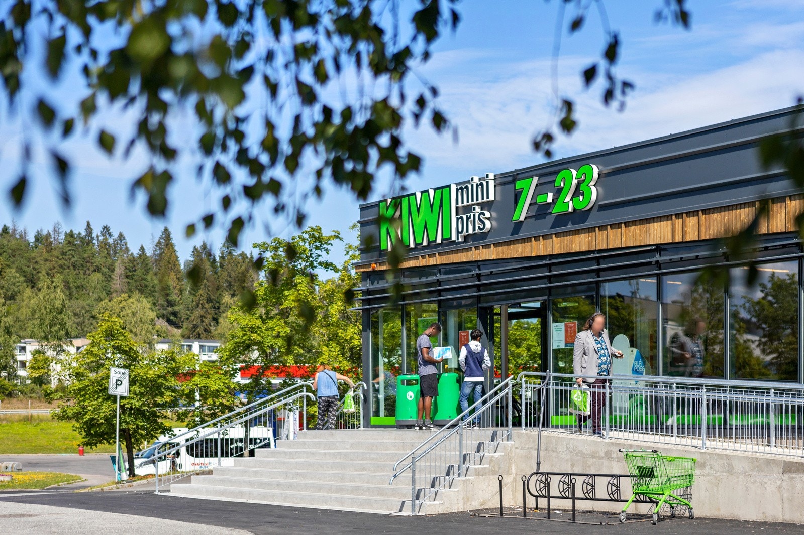 Nærbutikk få minutters gange fra leiligheten Kiwi Haugenstua. Galleribilde