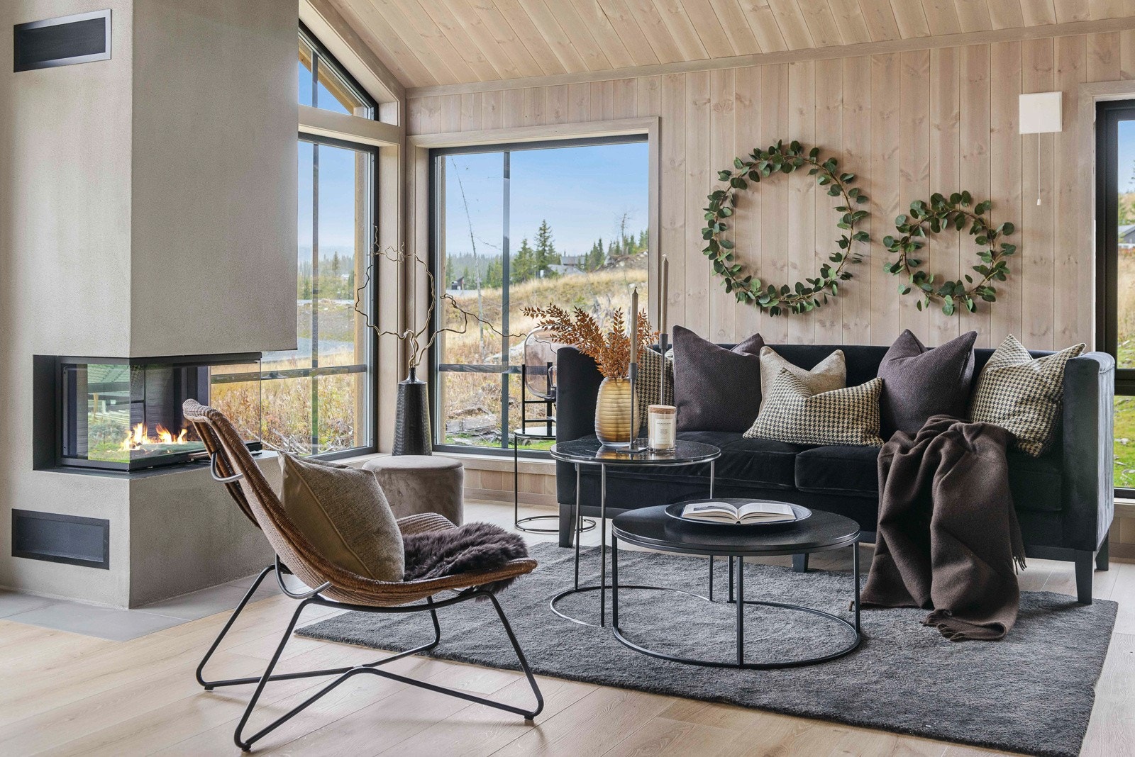 Innvendige bilder er tatt fra tilsvarende hytte Galleribilde