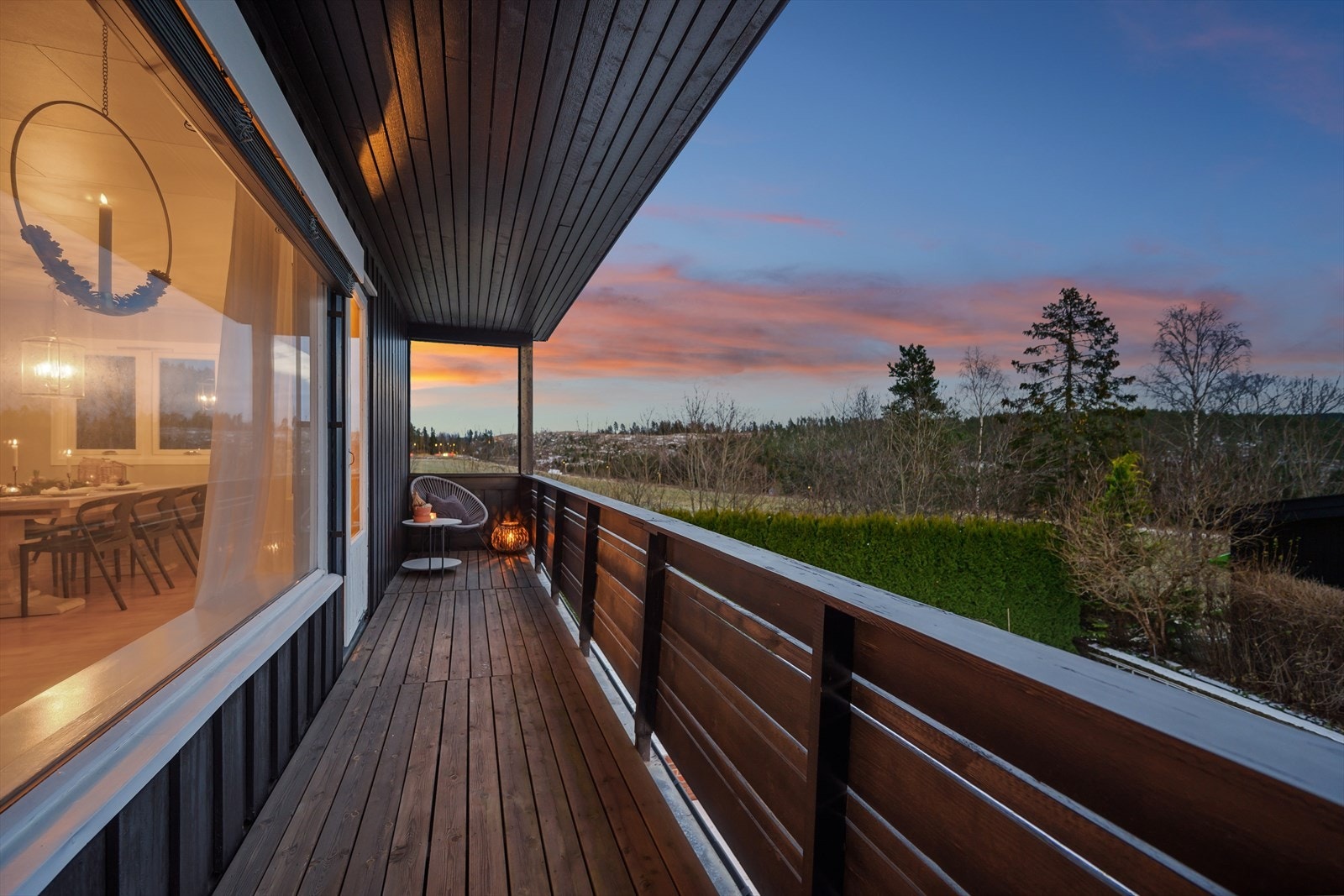 Hyggelig overbygget balkong! Galleribilde