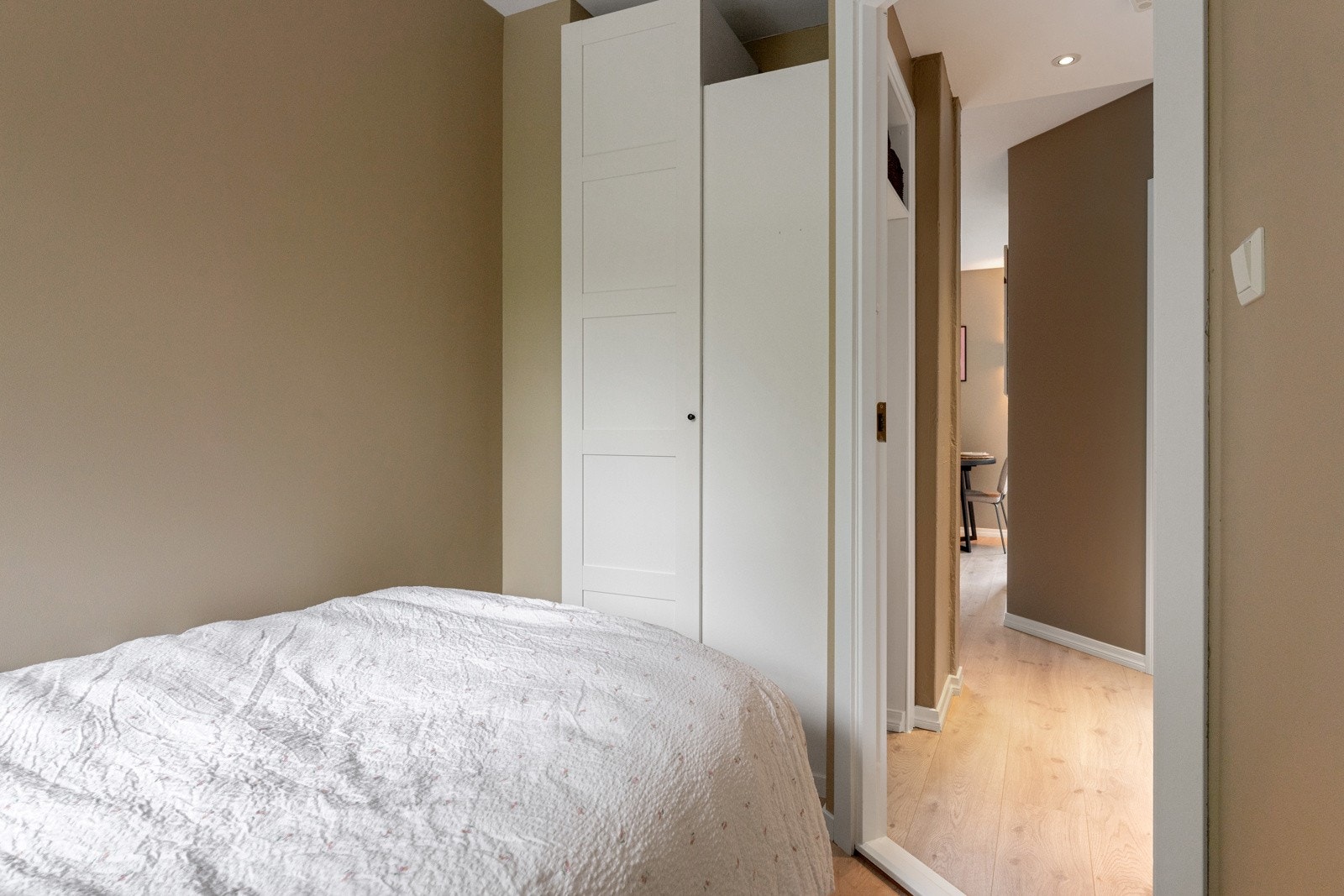 - Plass til garderobeskap - Galleribilde