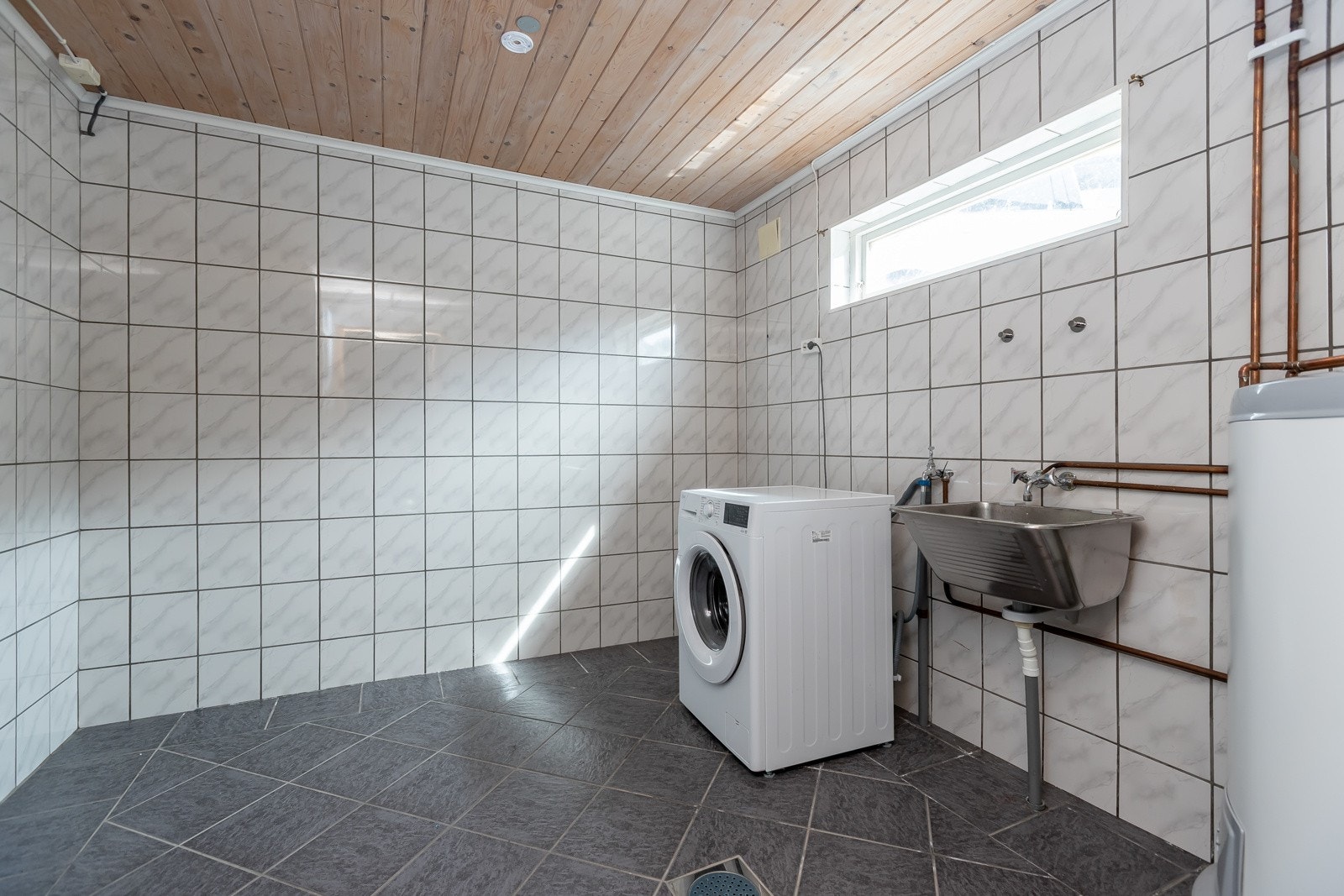 Vaskerommet er i kjeller Galleribilde