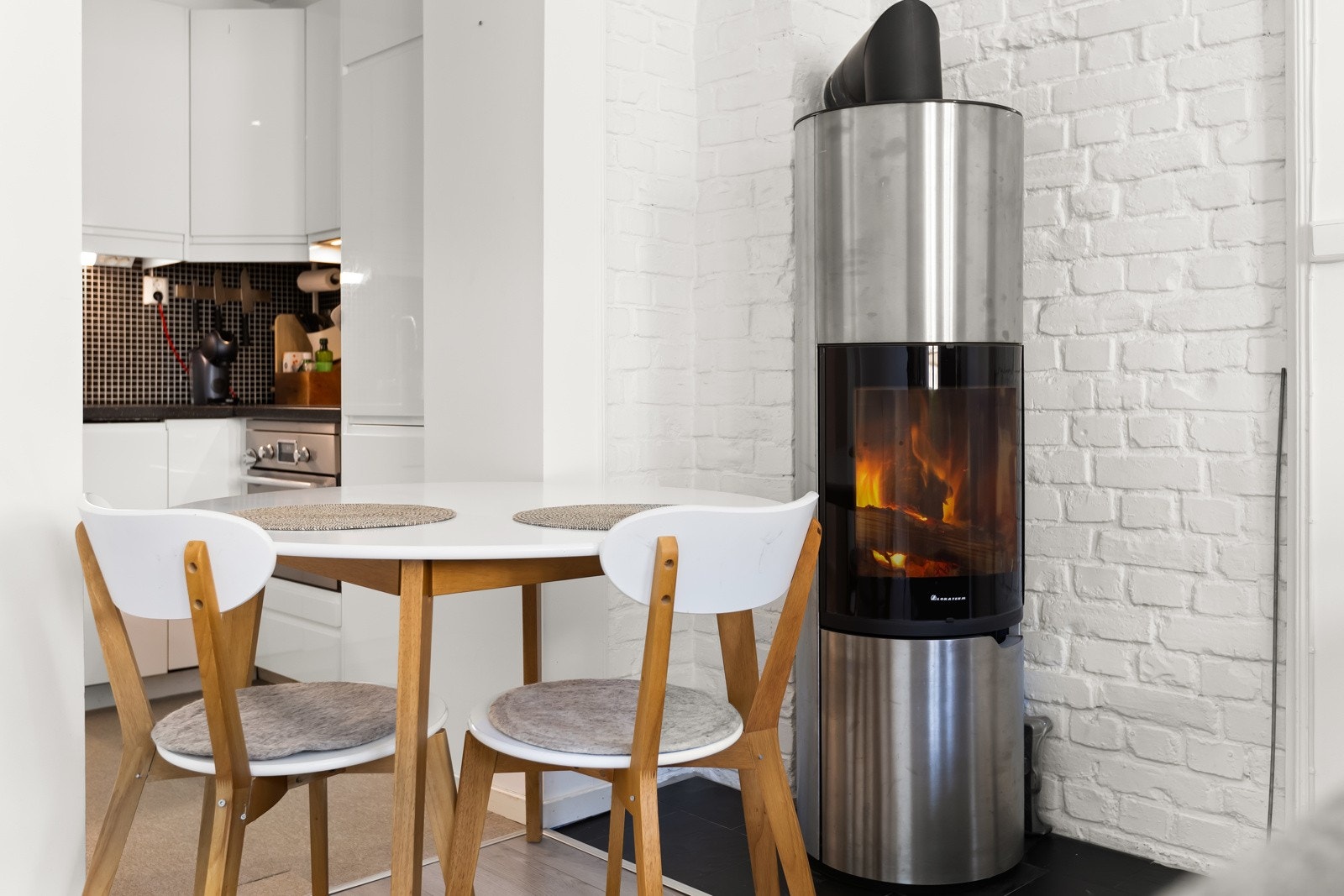 PrivatMegleren Grünerløkka v/ Maksymilian Kita har gleden av å presenter Sverdrups gate 1D! Galleribilde