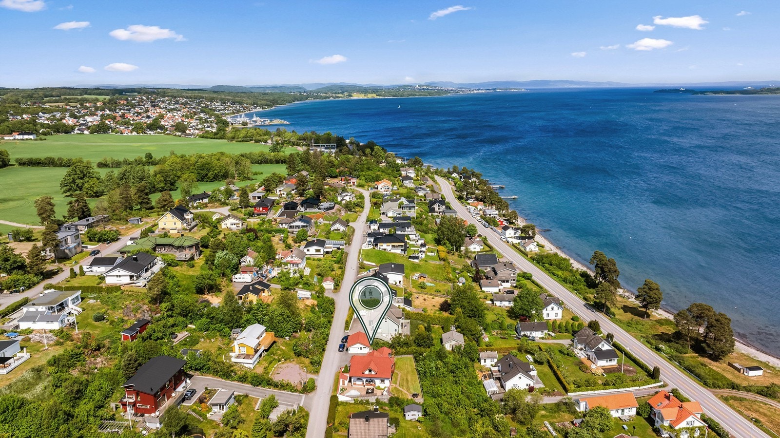 En fin familievilla i barnevennlig og populært boligområde Galleribilde