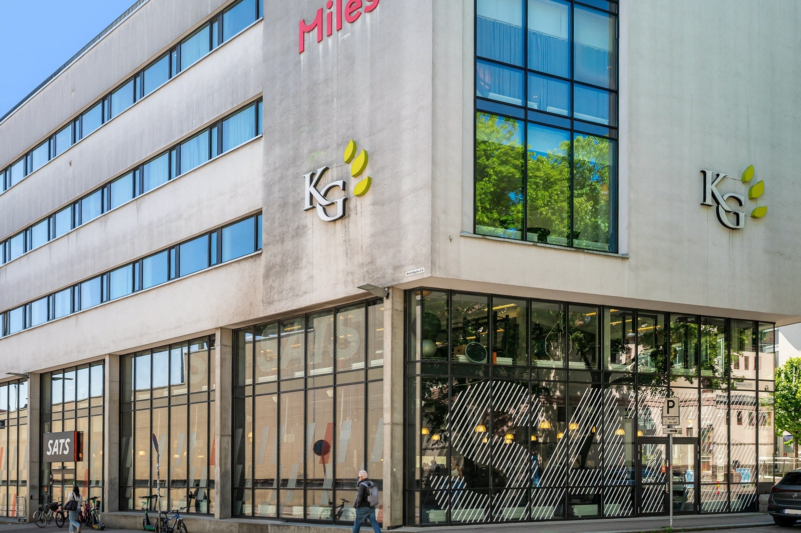 Sats på Bislet. Galleribilde