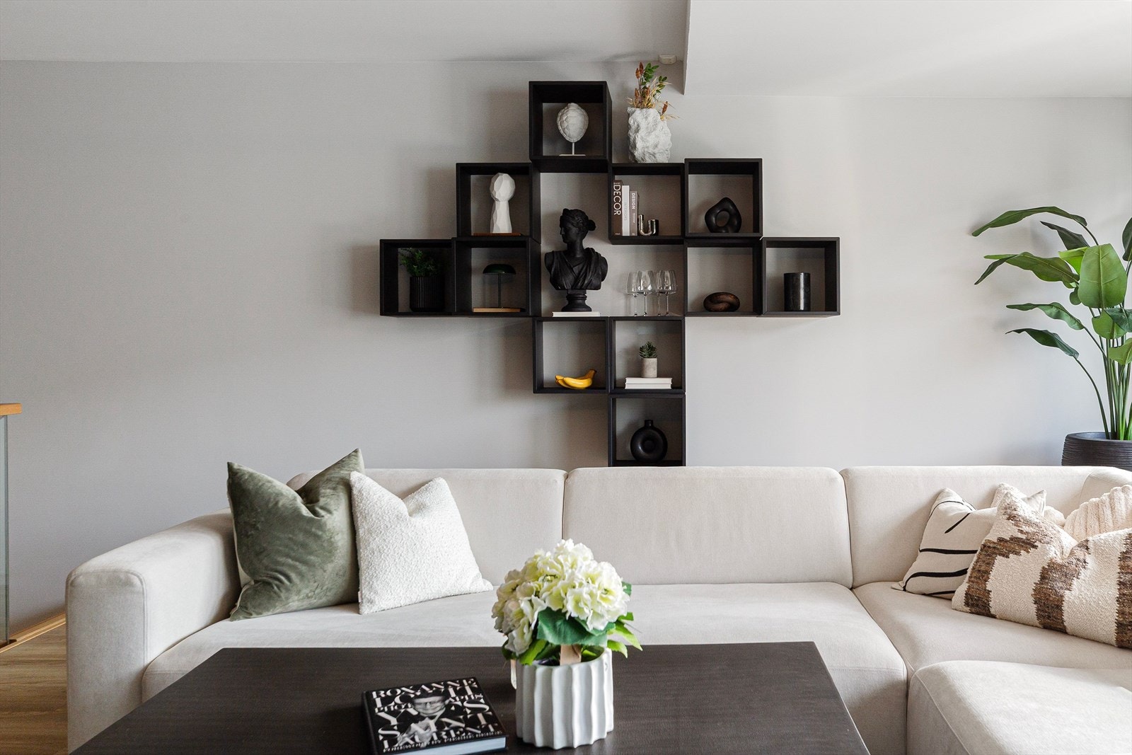 Detaljbilde fra stuen. Galleribilde