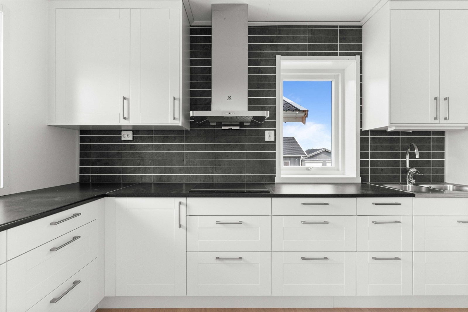 Nye fine hvitevarer som medfølger handelen. Galleribilde