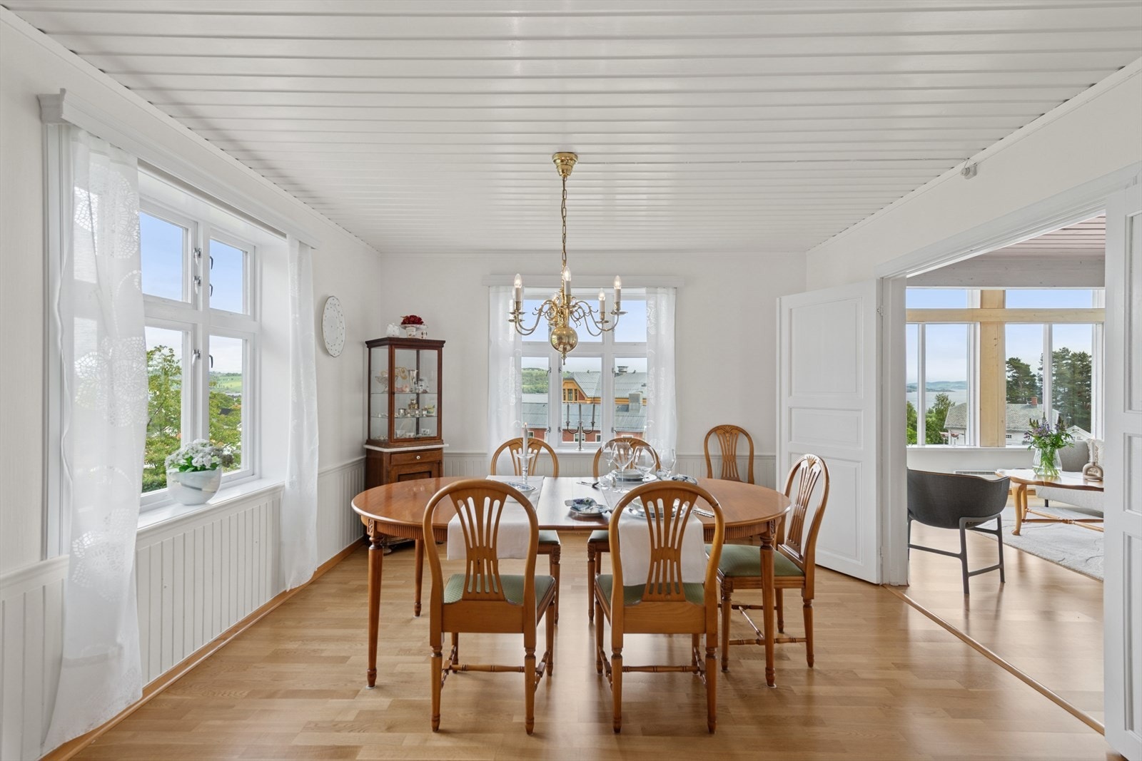 Her kan spisebord enkelt plasseres - så gode måltider kan nytes. Galleribilde