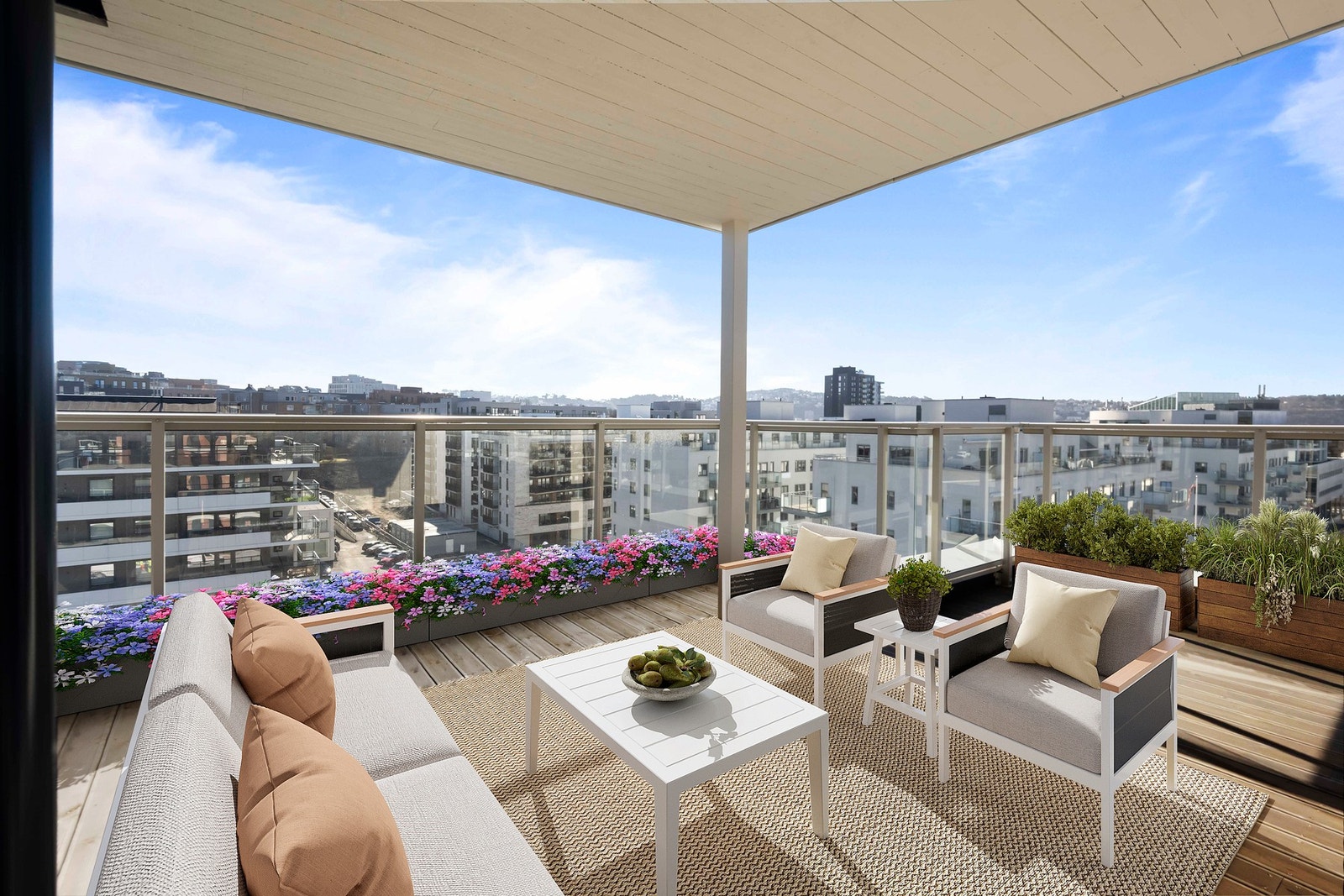 Leilighet A605 er en lys, luftig og svært tiltalende 4-roms topp-/ og hjørneleilighet med et romslig innvendig areal på ca. 112 kvm. Galleribilde