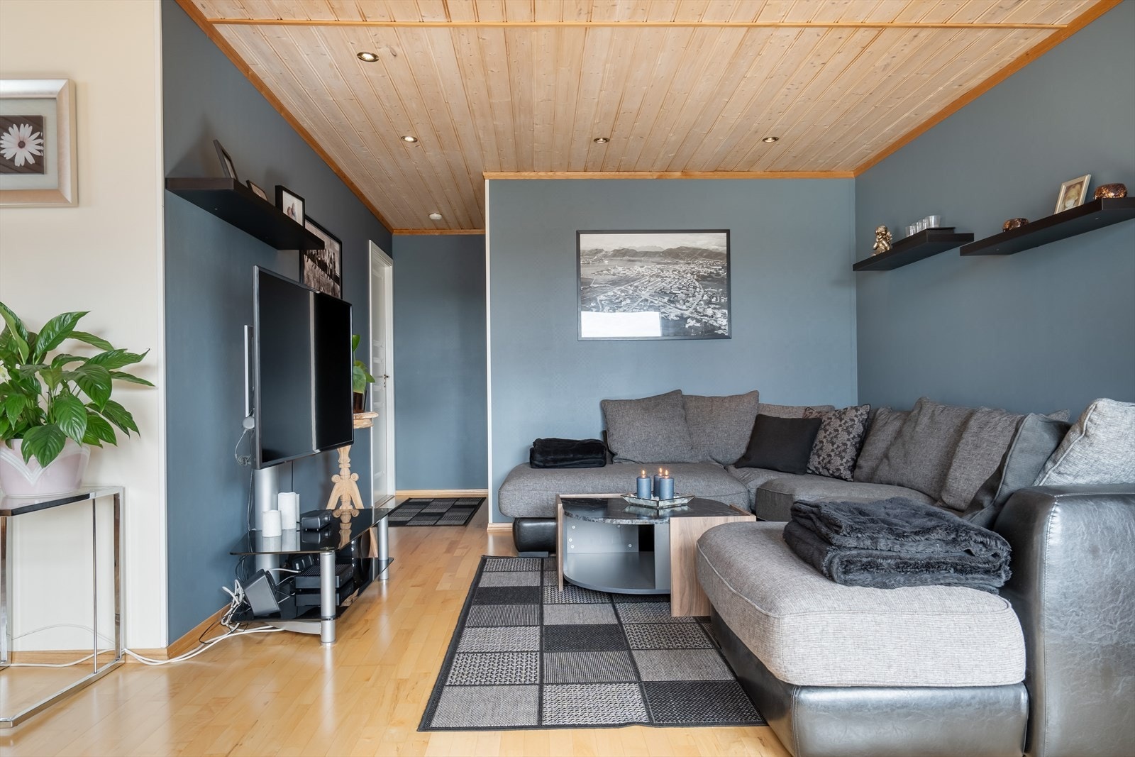 Stue mot soverom 2. Galleribilde