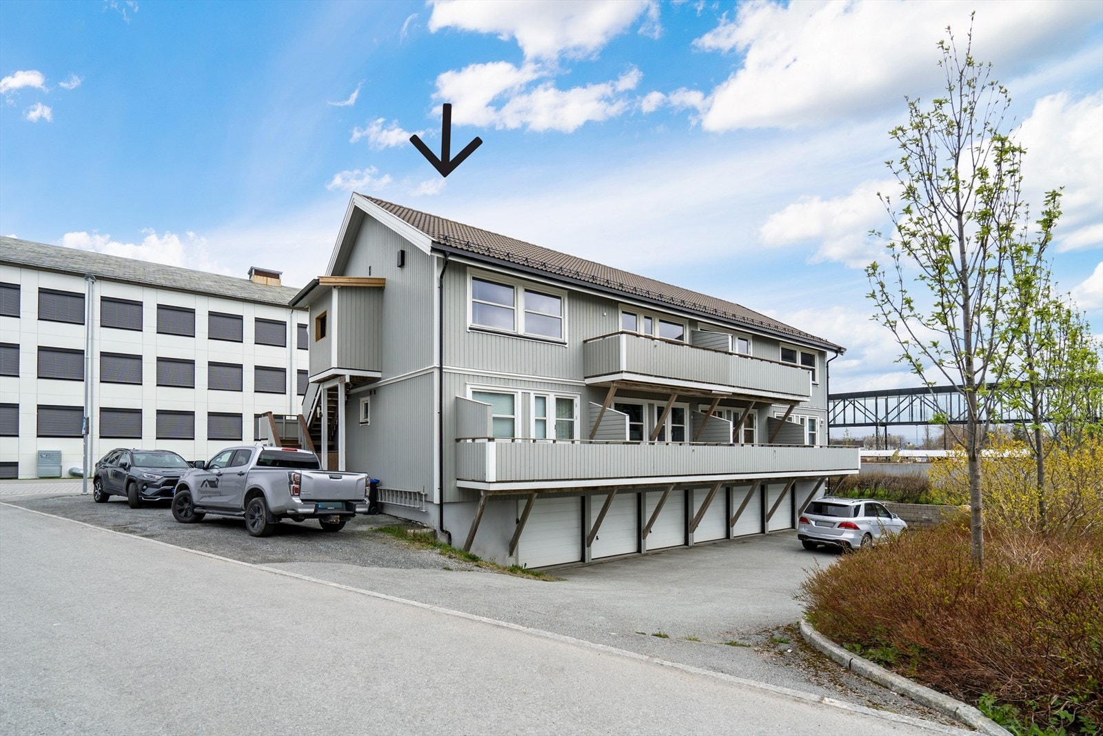 Stor 3 roms sentrumsleilighet i topp etg. Galleribilde