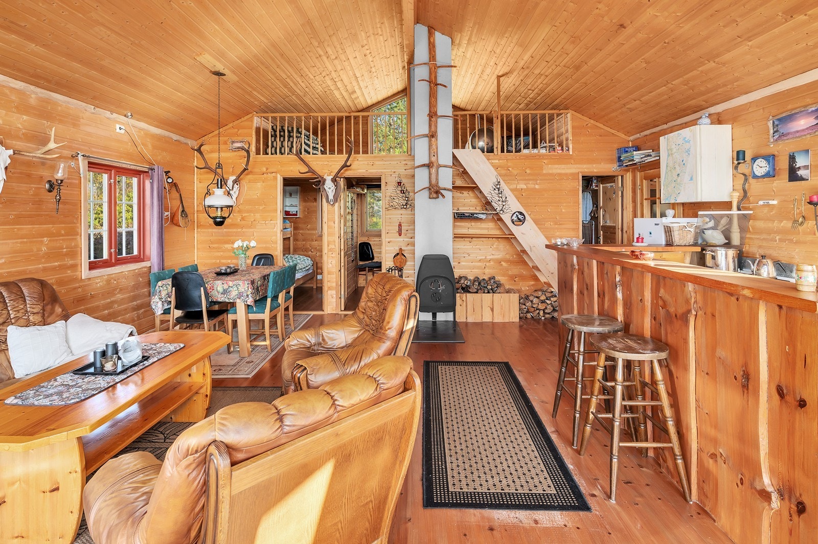 Det er en god og luftig atmosfære i oppholdsrommet. Galleribilde