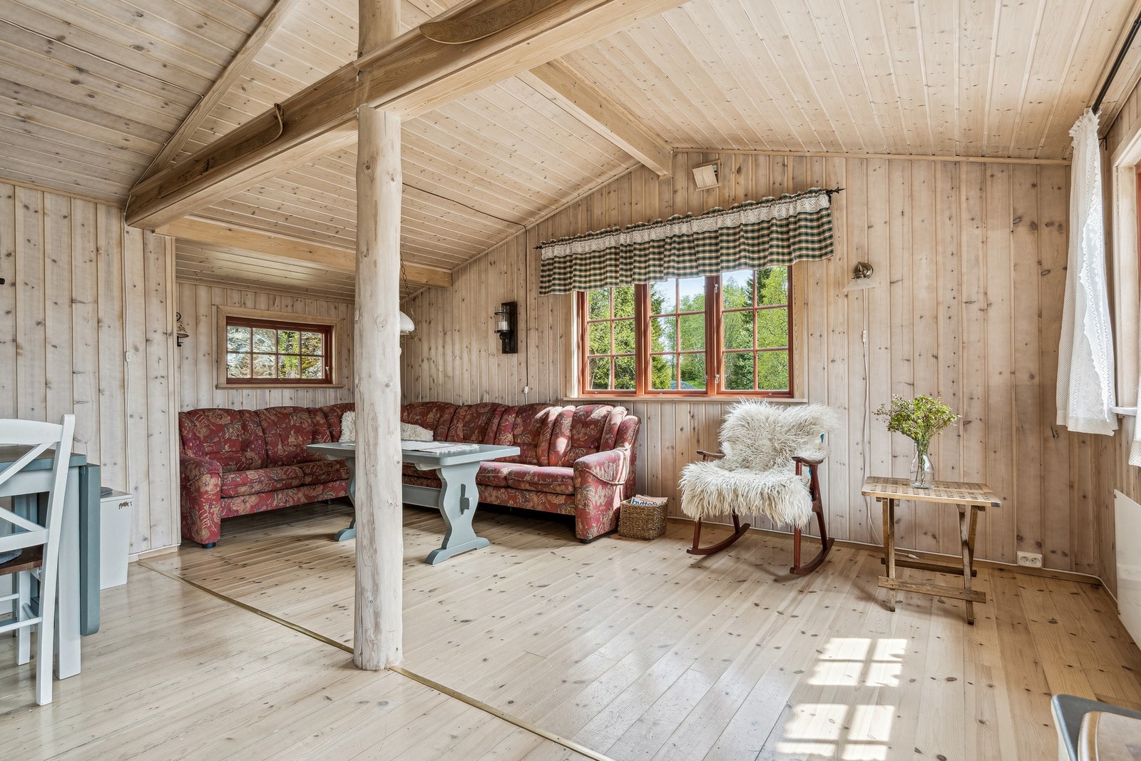 Det er god plass til å innrede i flere naturlige soner. Galleribilde