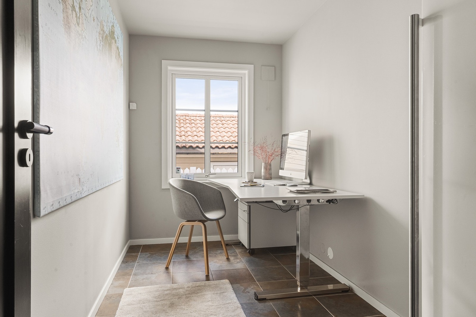 Soverommet i hovedetasjen egner seg utmerket som gjesterom eller kontor. Galleribilde