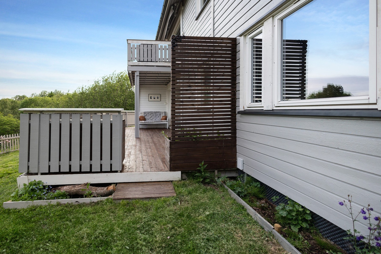 Boligen har en stor markterrasse på ca. 48 kvm! Galleribilde