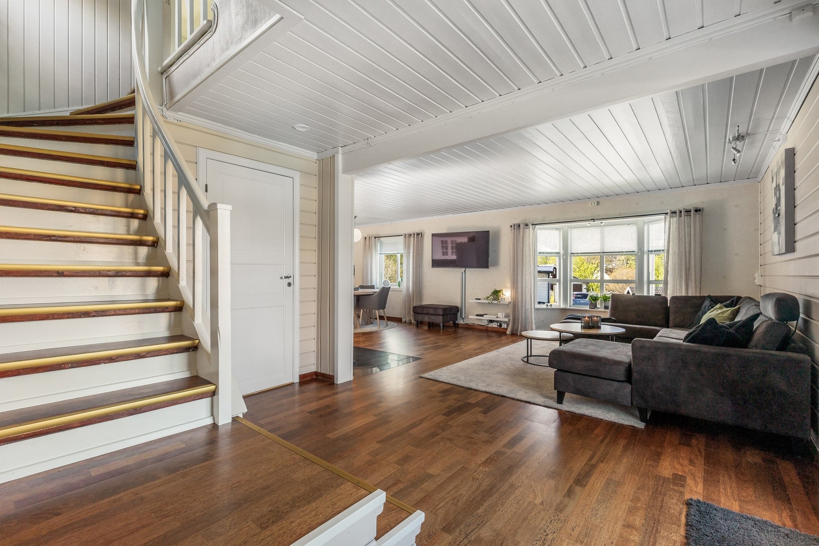 La oss ta turen opp i andre etasje Galleribilde