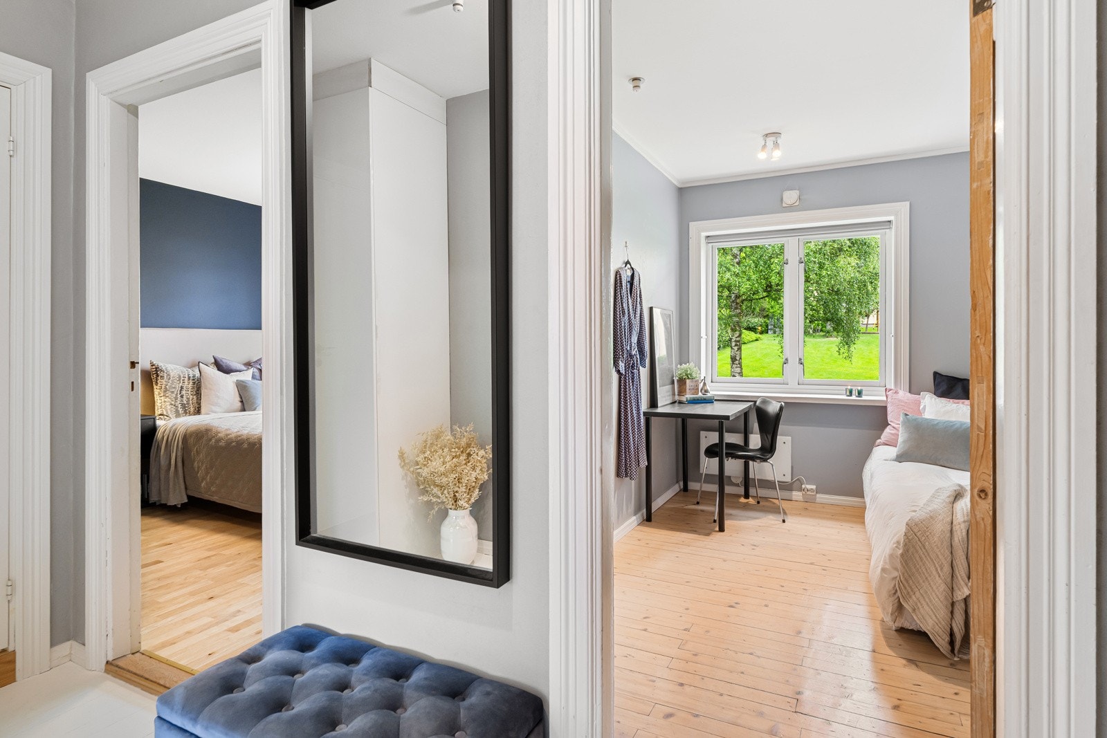 Leiligheten har to gode soverom, begge vendt mot rolig bakgård. Galleribilde