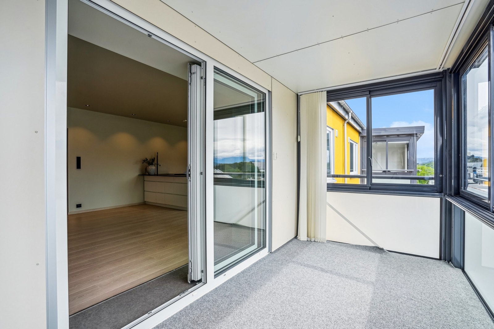 Praktisk løsning og en "forlengelse" av stua. Galleribilde