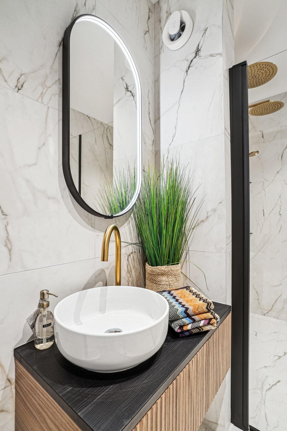 Pene materialvalg. Galleribilde