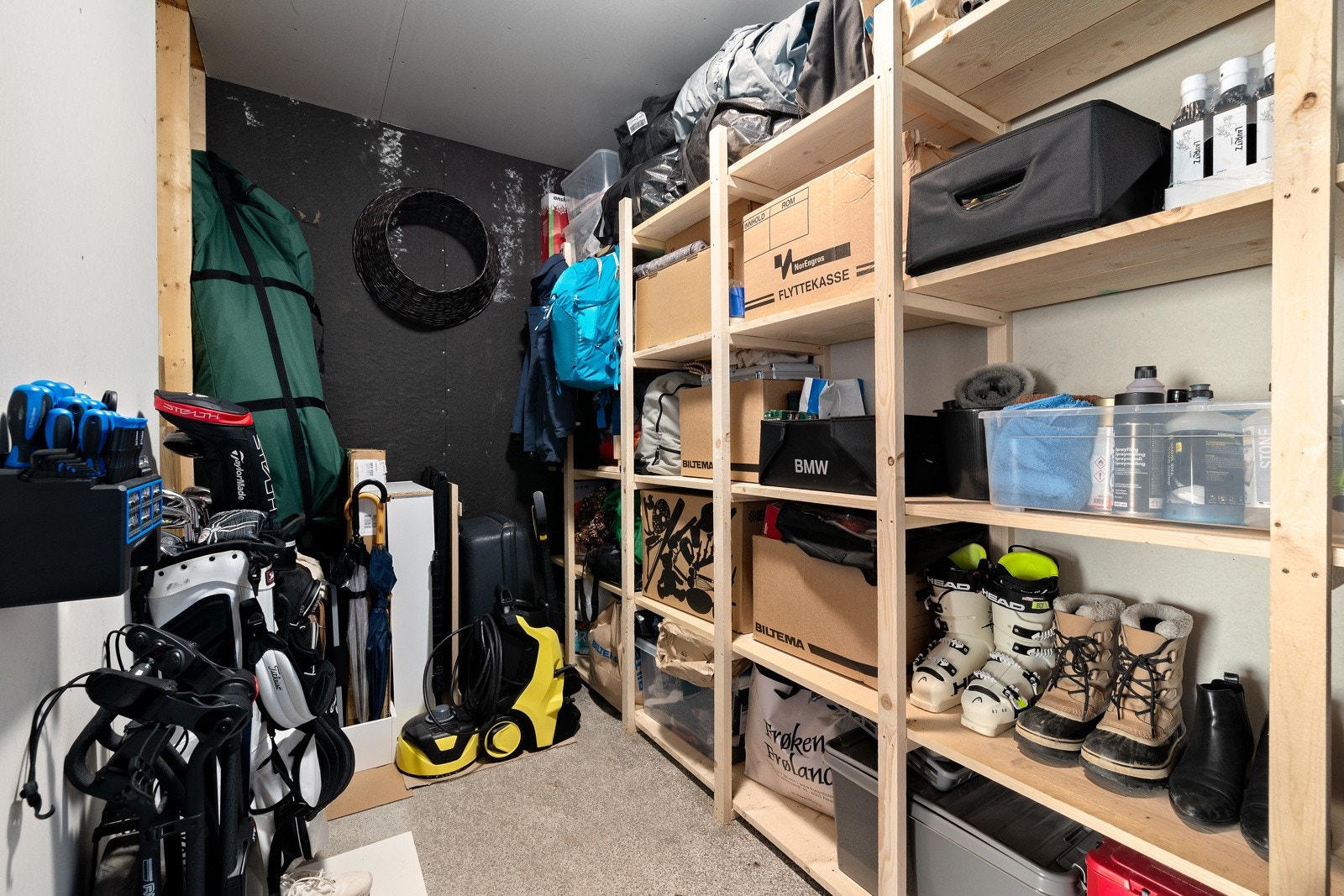 Sportsboden har plass til oppbevaring av det aller meste. Galleribilde