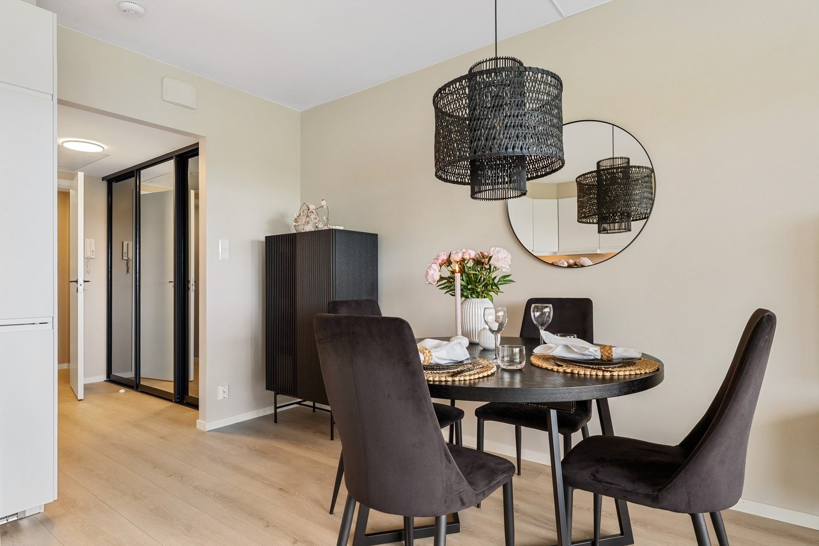 - Det ble i 2022 installert balansert ventilasjon som gir et sunt og godt inneklima - Galleribilde