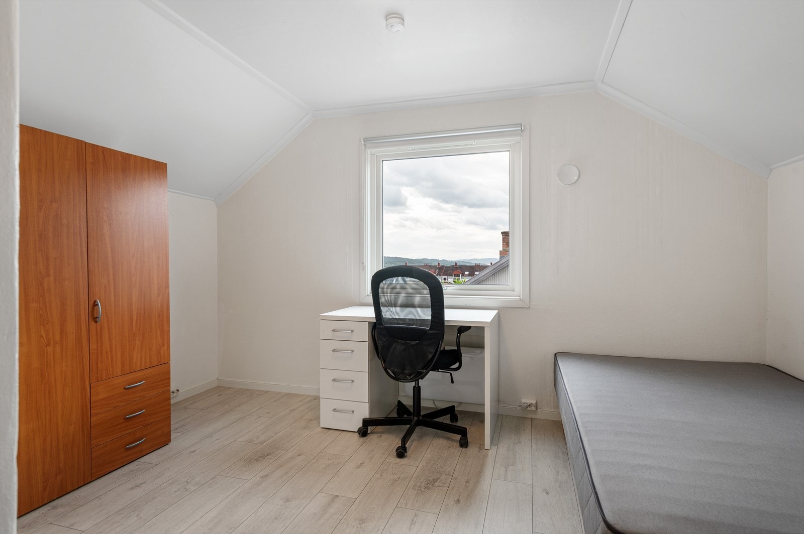 Soverom 2 i loftetasje Galleribilde