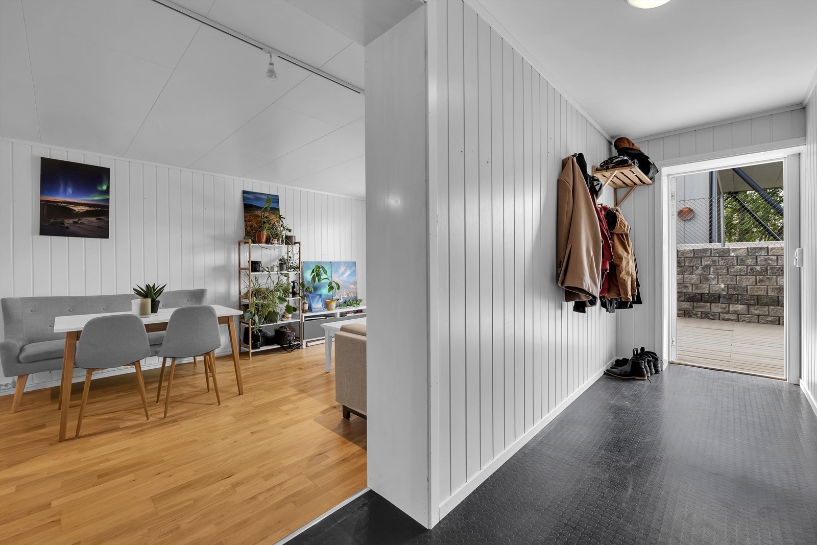 Entré leilighet 1. Galleribilde