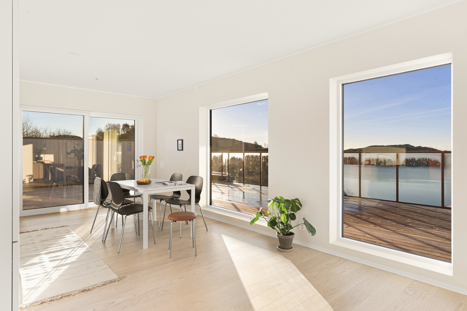 Topp moderne kvaltieter og nyeste forskifter er fulgt! Galleribilde