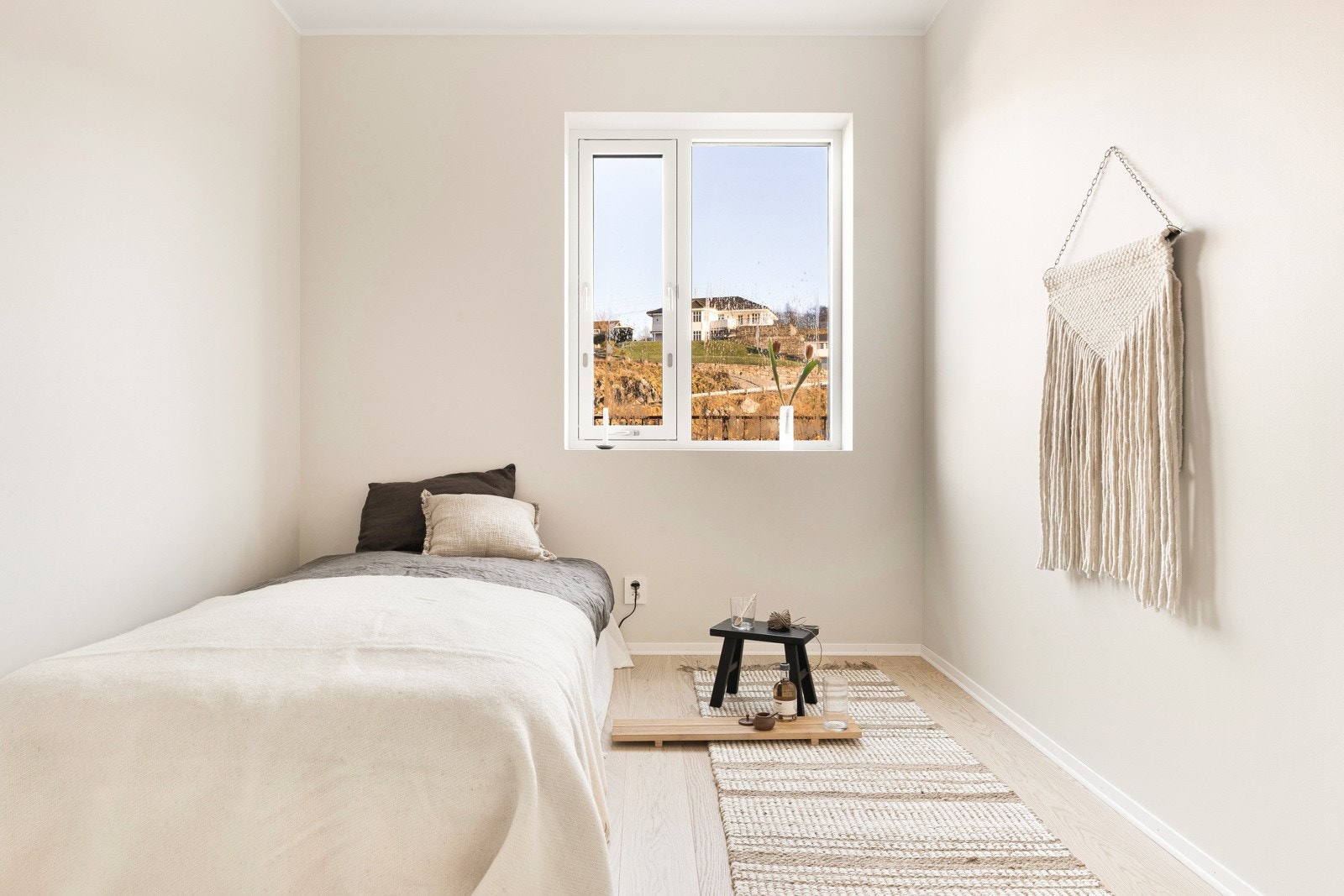 Soverom nr 2, kan benyttes som gjesterom eller kontor. Galleribilde