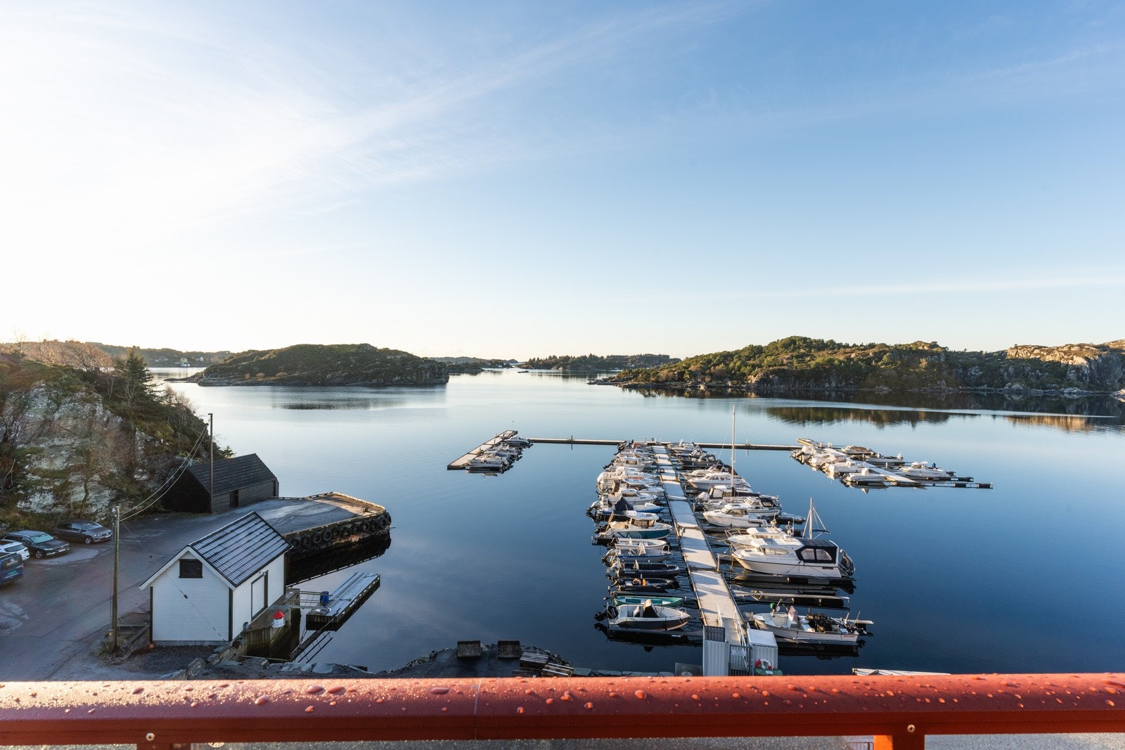 Er du glad i sjølivet med fisking og badig - da passer denne leiligheten perfekt! Galleribilde