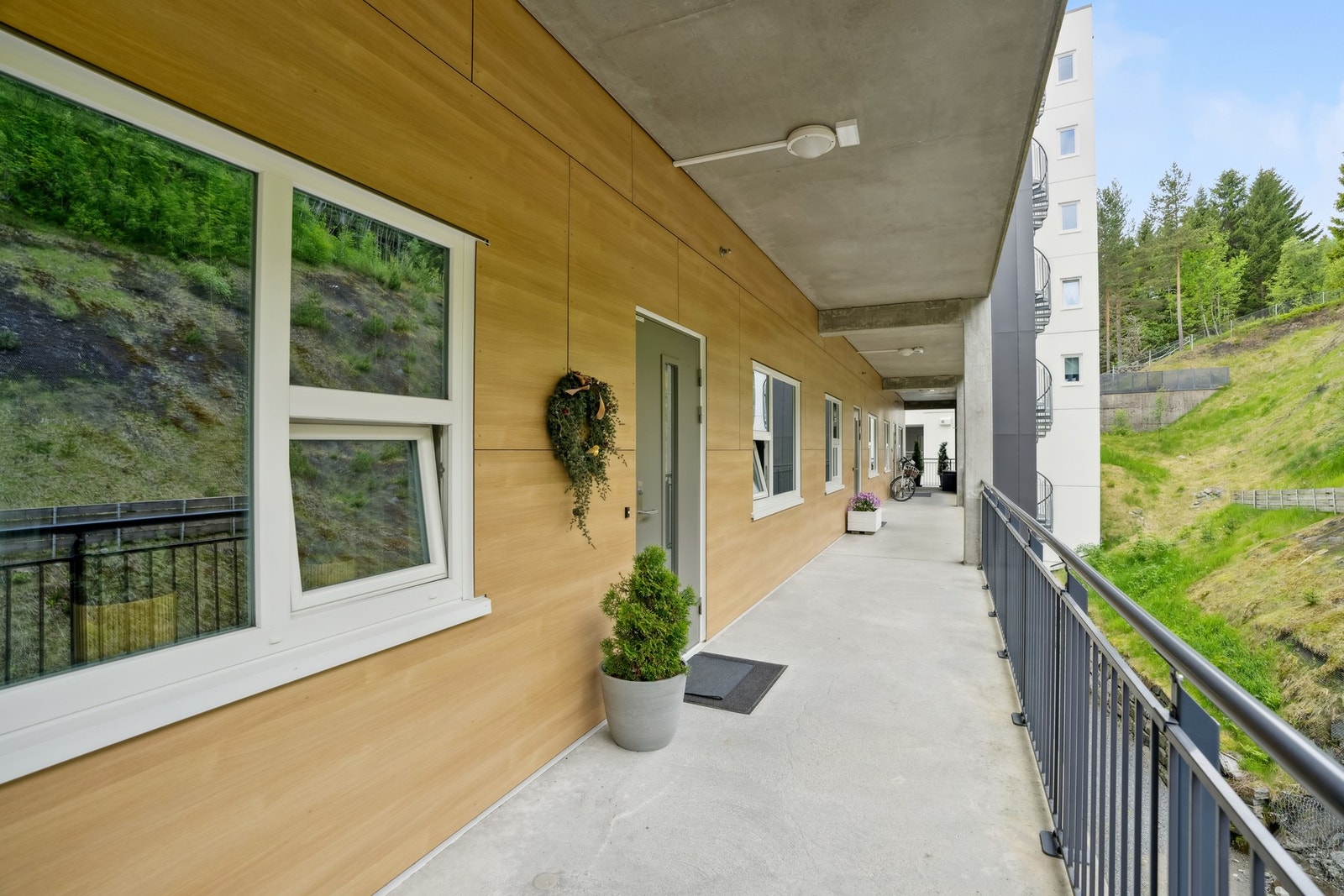 Uteareal Galleribilde