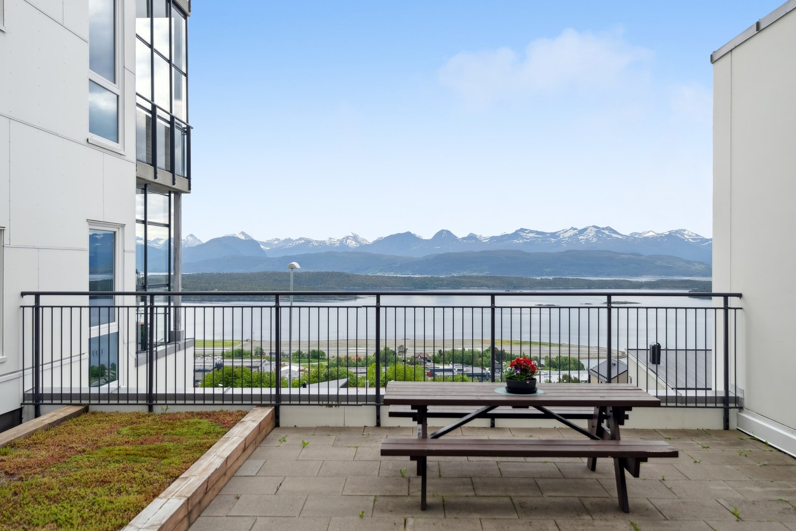 Uteareal. Galleribilde