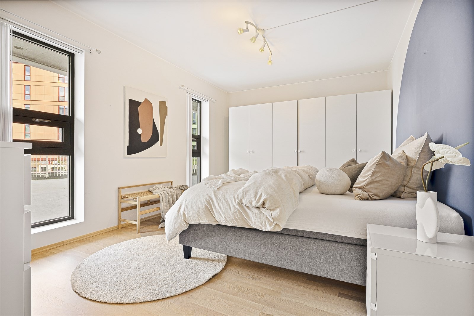 Leiligheten inneholder to delikate soverom av god størrelse! Galleribilde