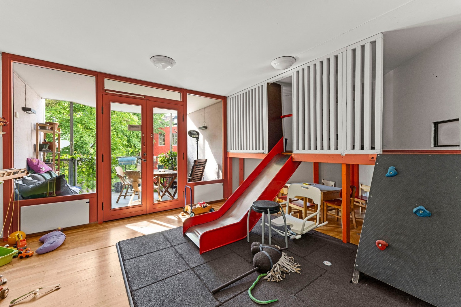 Lekerom. Galleribilde