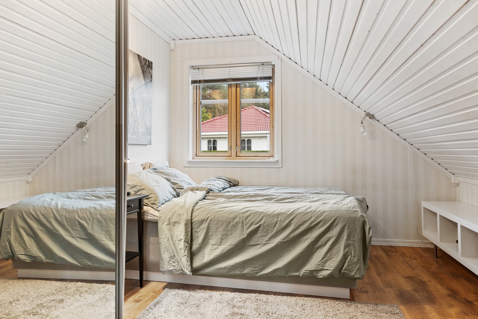 Hoveddelen har tilsammen fire soverom. Galleribilde