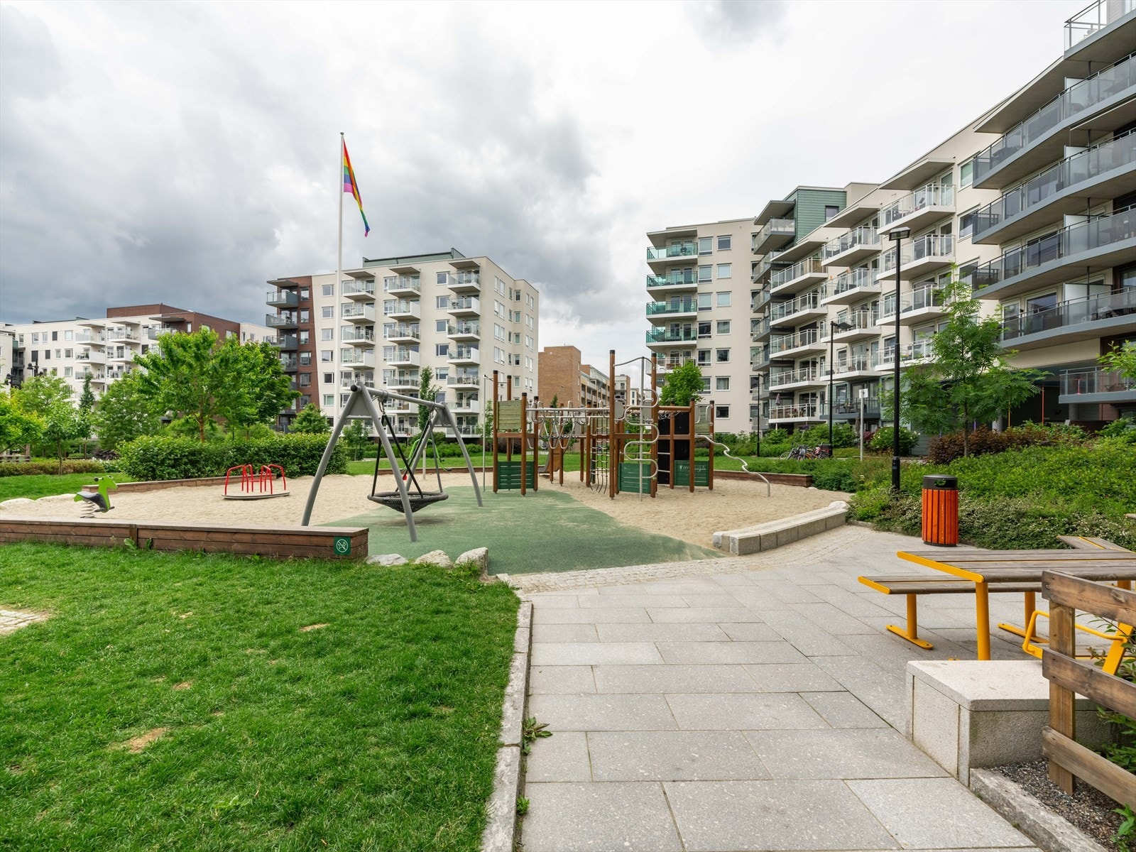 Sameiet har flotte fellesarealer for både store og små. Galleribilde