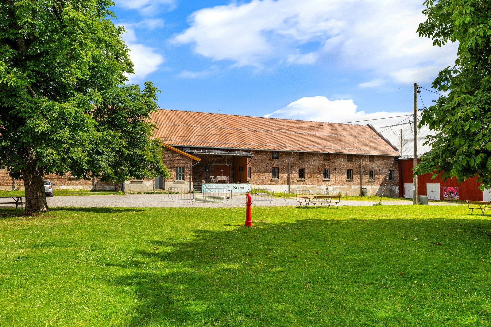 Tveten gård. Galleribilde