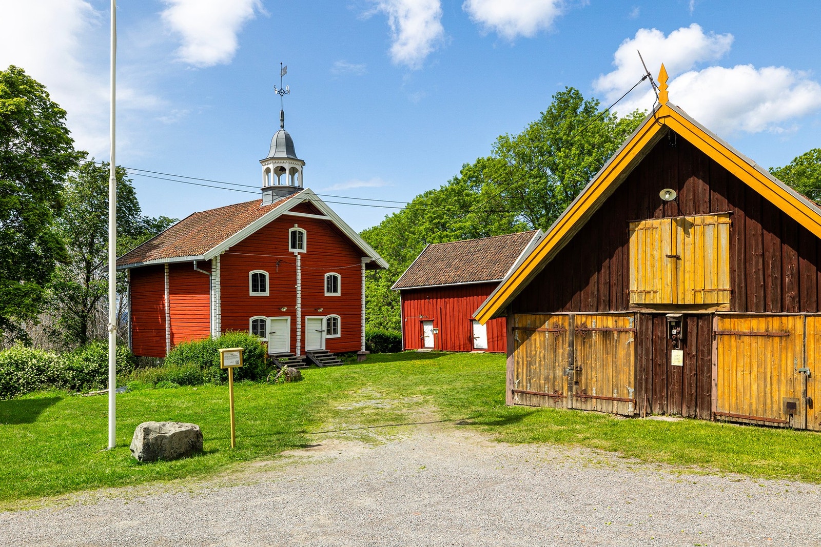 Tveten gård - en grønn oase med hester, kultur og historie midt på Tveita. Galleribilde