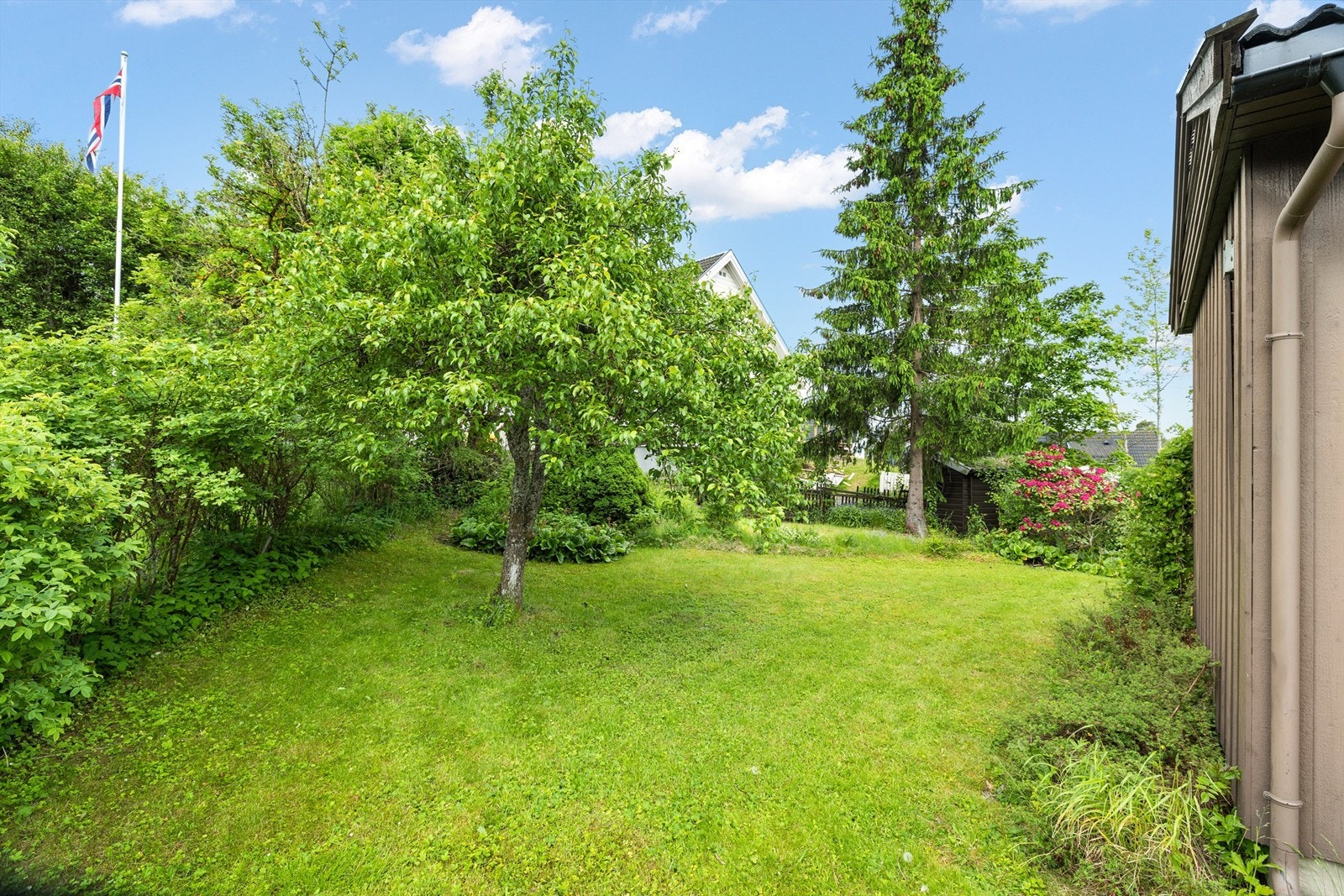 Flotte uteområder med beplantning Galleribilde