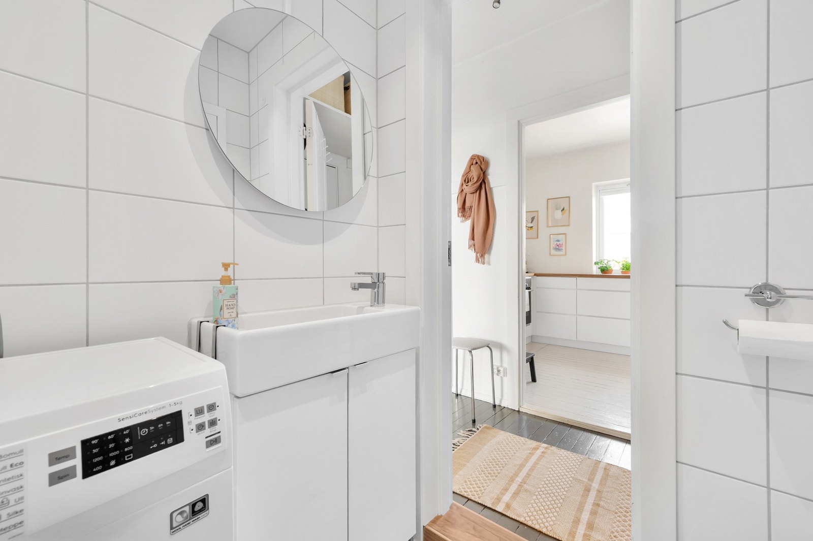 Baderommet ble rehabilitert i regi av borettslaget i 2019. Galleribilde