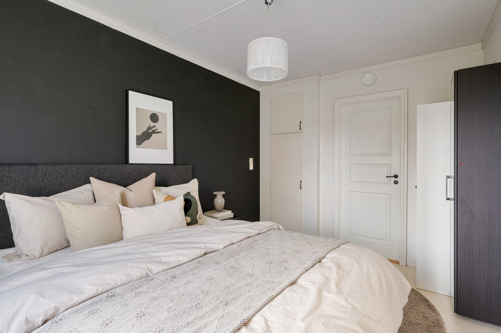 Hovedsoverommet er av god størrelse på ca. 13 m2 Galleribilde